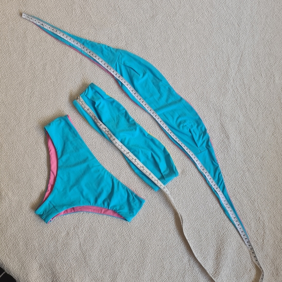She strapless bikini blue, pink & yellow, reversible size 8 Y2K vibes - Picture 7 of 12
